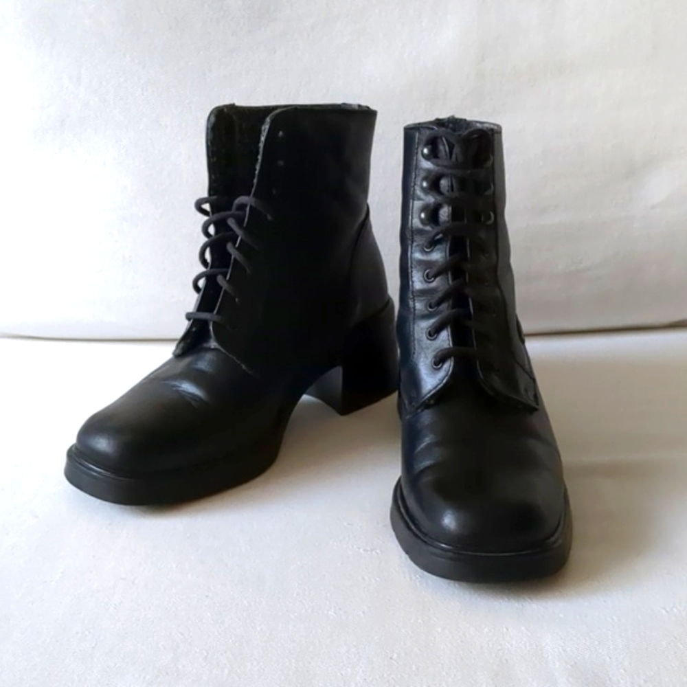 Feetfirst. Leather Heeled Boots. Black. Size 7 (37 EUR)